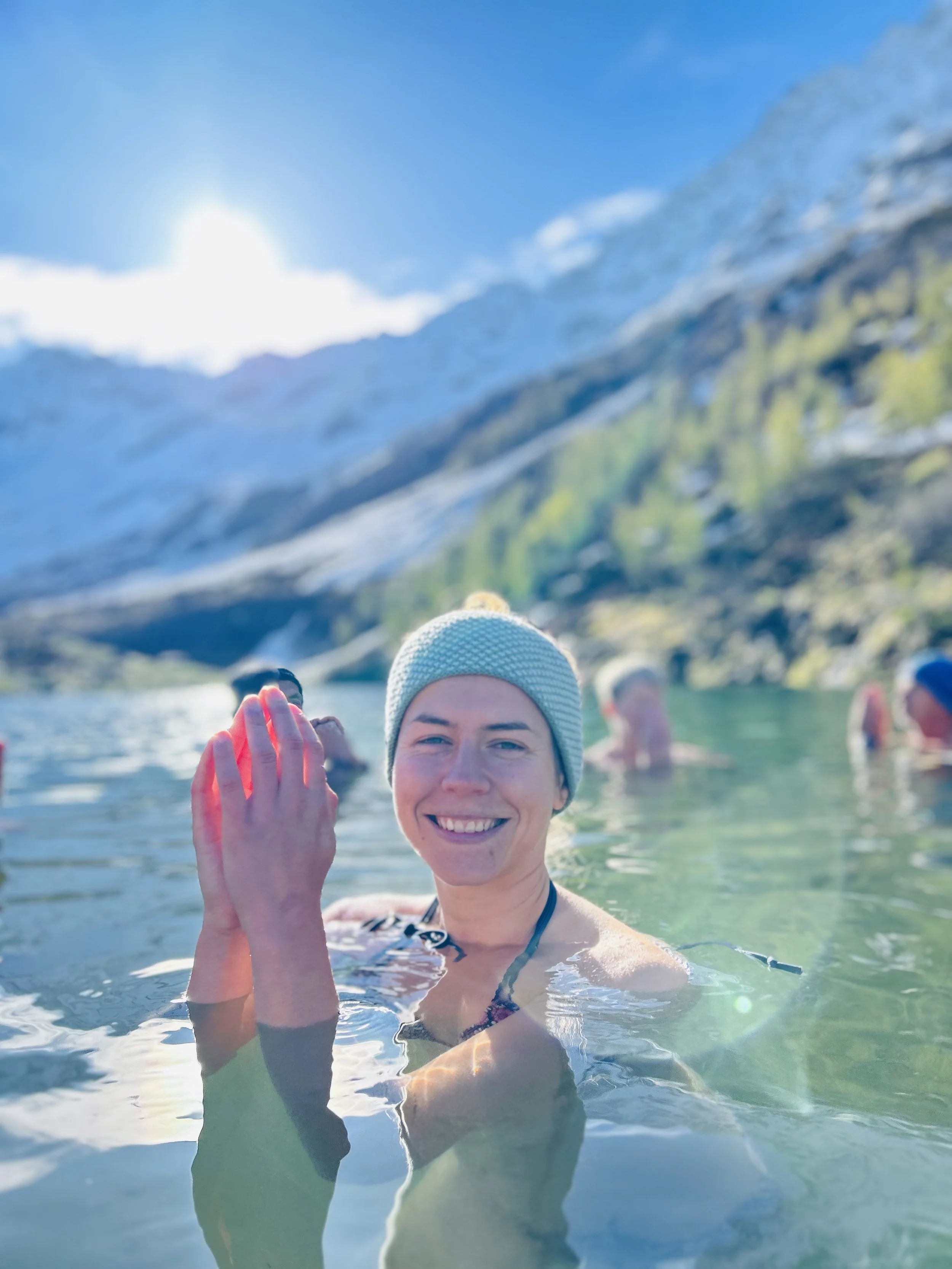 Eisbaden Kälte Atemworkshop Fafleralp Schweiz.jpeg