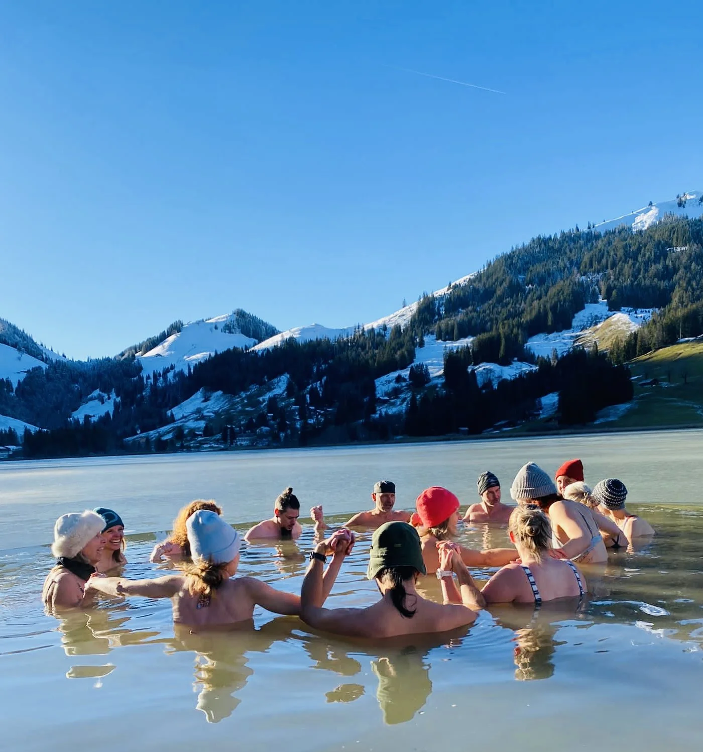 Eisbaden Workshop Schwarzsee Schweiz.jpg
