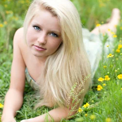 Alychandlerseniorweb.jpg
