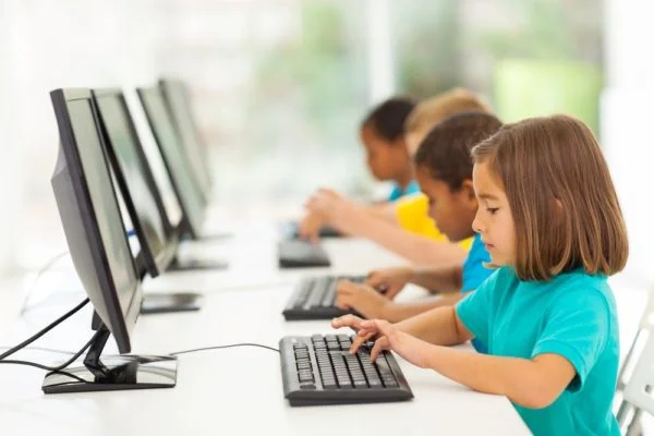 Kids computer.jpg