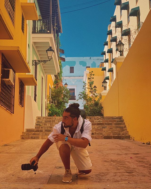 🇵🇷💫 Traveling and 📸 snappin&rsquo; my way through the vibrant and colorful streets of Old San Juan, Puerto Rico😎 Love + Respect to all the resilient, righteous, strong-hearted, and beautiful humans who are creating change through unity around th
