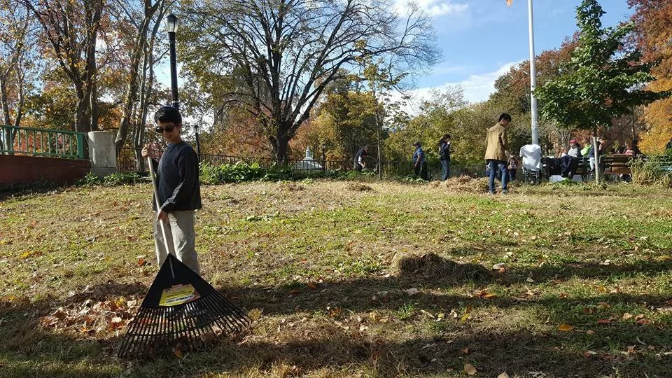 Fall It's My Park Event