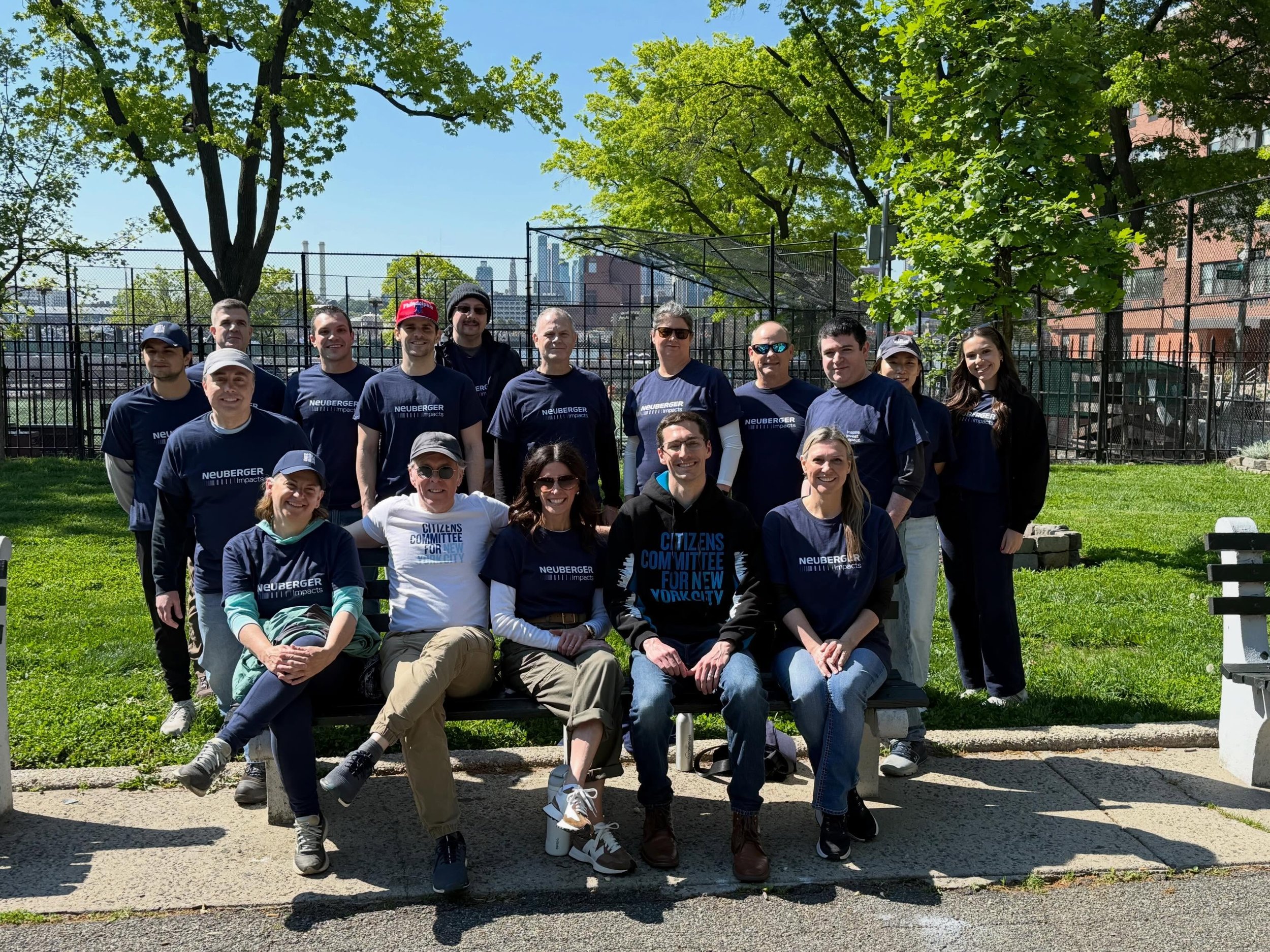 Thank you to the amazing team from @neubergerberman for spending the morning in the park with us today mulching, mowing and planting. All thanks to @citizenscommittee for organizing the group and our micro grant to help buy plants. @neubergerwealth @