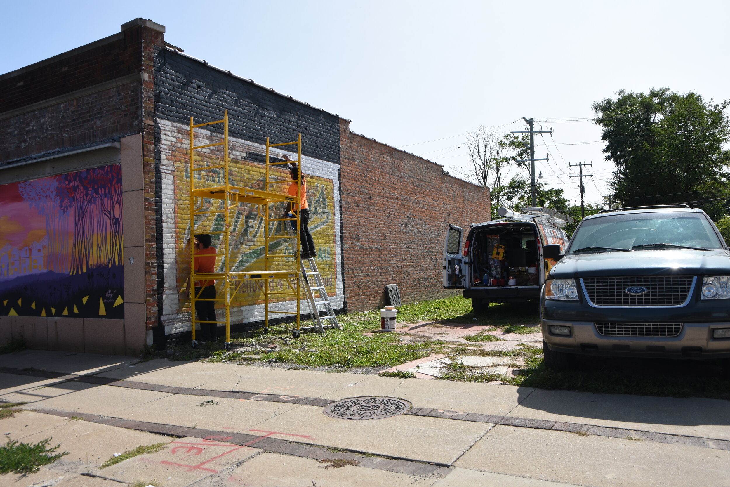 McNichols Vernor's Sign Update!