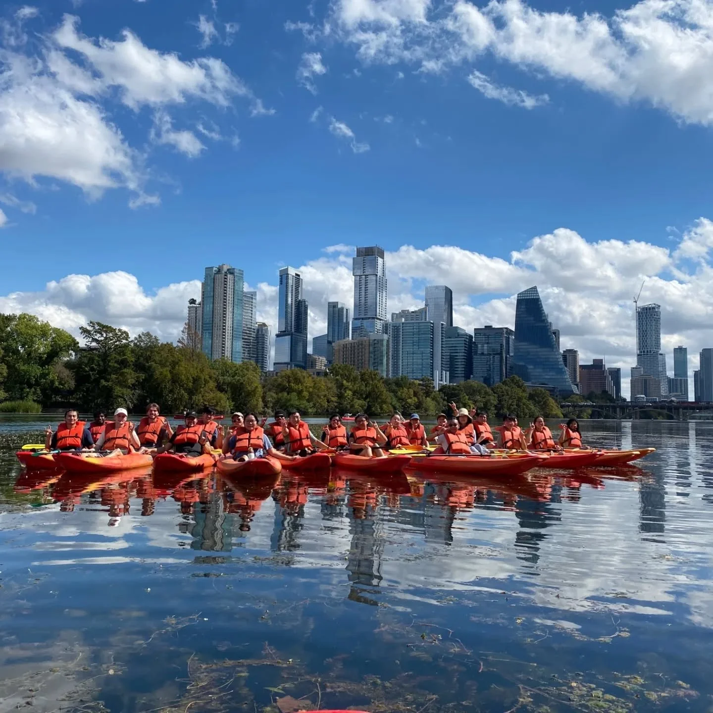 Enjoying the outdoors and getting vitamin D ☀️ with some ferocious ppl. 🫰

Might want to lower your volume for the last video 🙃

#hookem #ut29