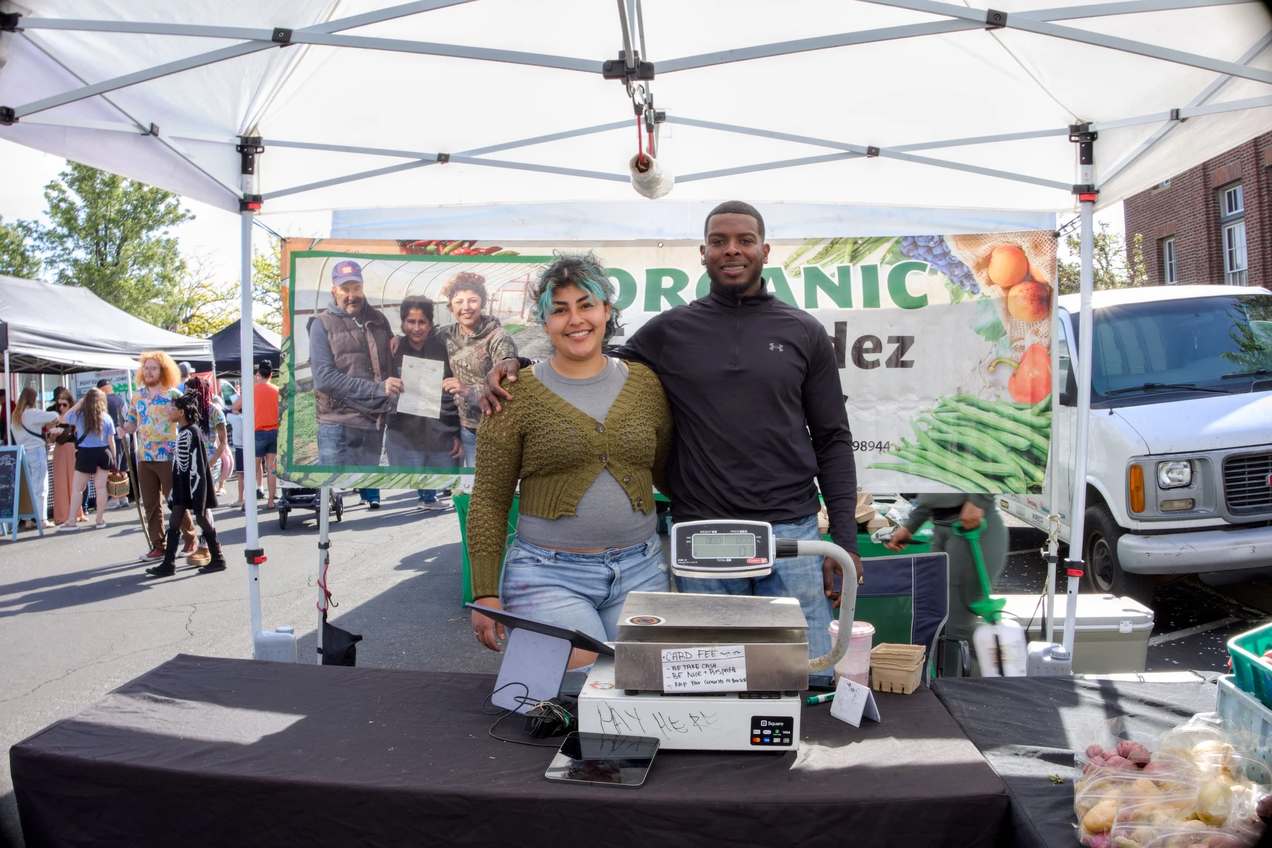 Fernandez vendors sell exclusively organic fresh vegetables2.jpg
