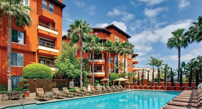 palazzo west.jpg