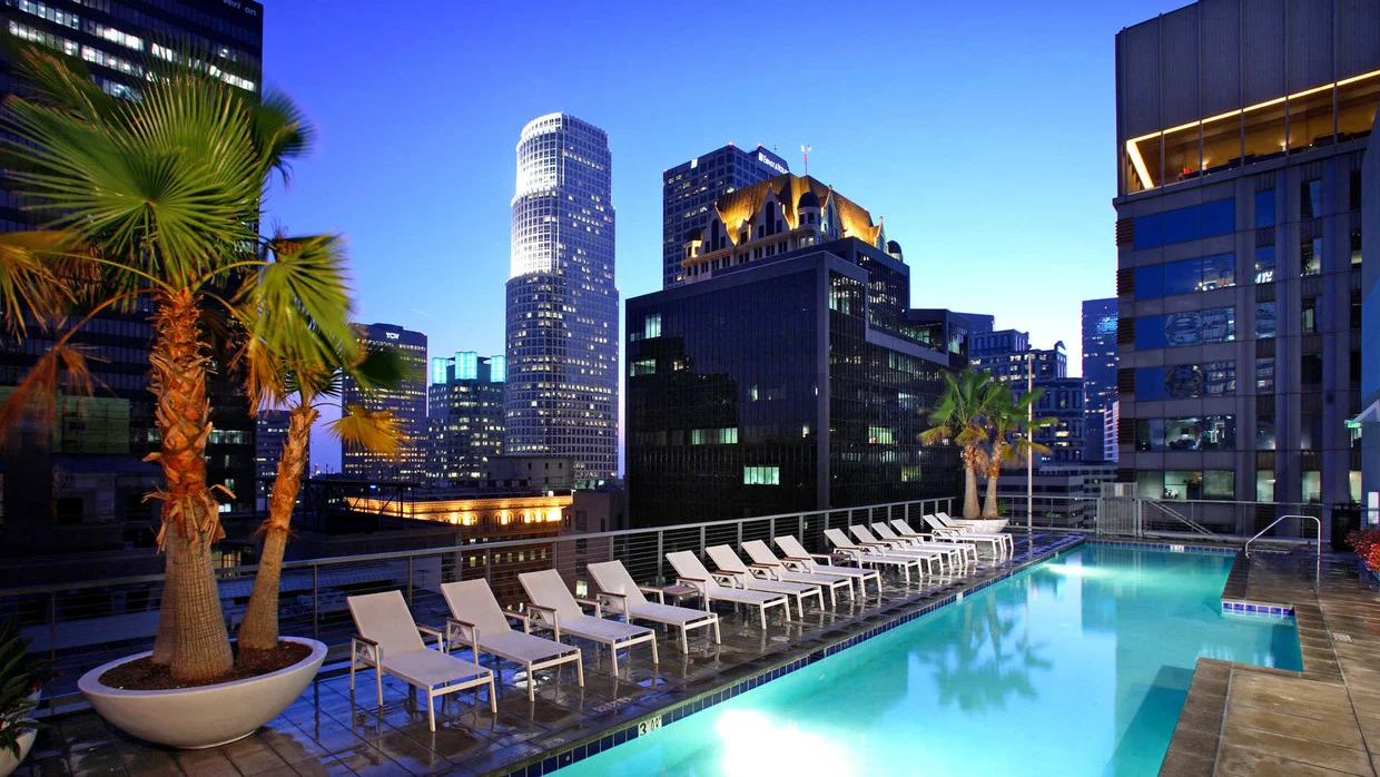 pegasus los angeles-ca-24-hour-rooftop-swimming-pool.jpg