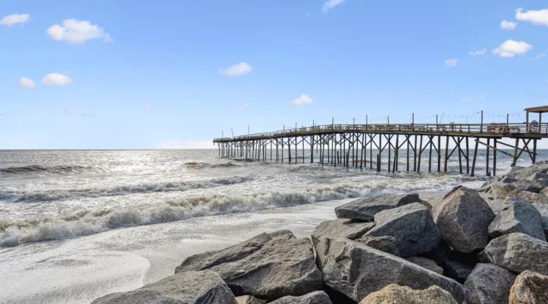 Community Web Page Header (4).png