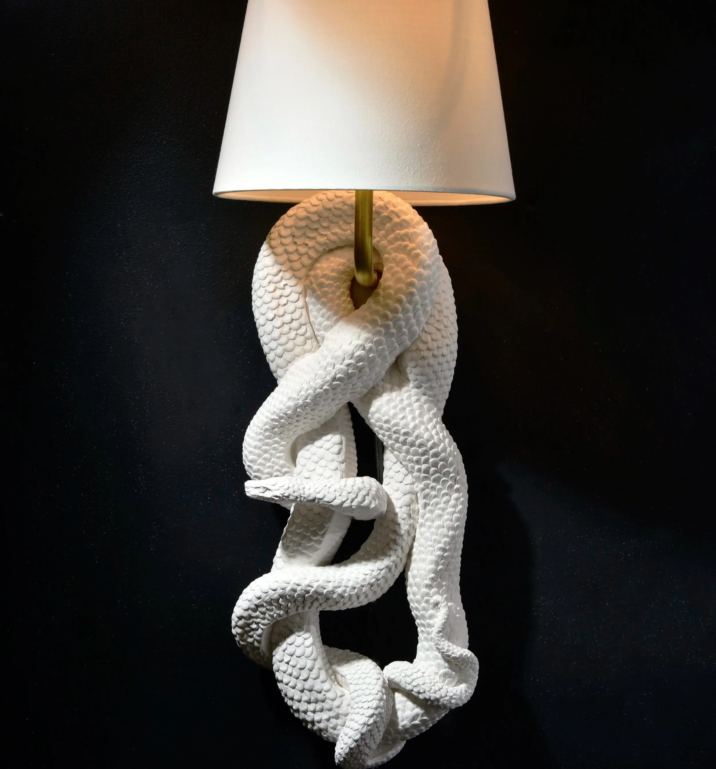 Serpent+Sconce+in+Faux+Paris+Plaster+White+Resin-Black+BackGround.jpg