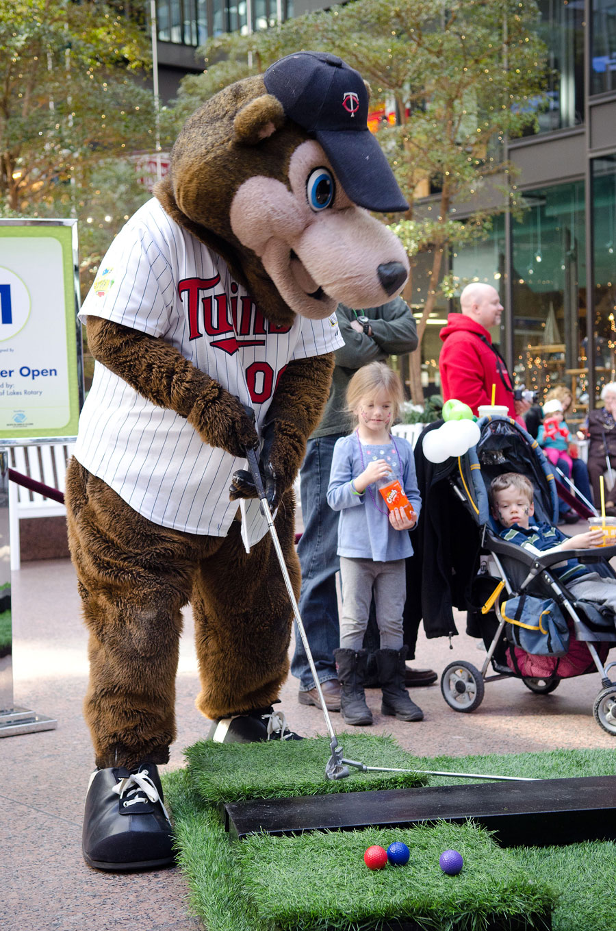 skyway open 2012 tc bear golfing.jpg