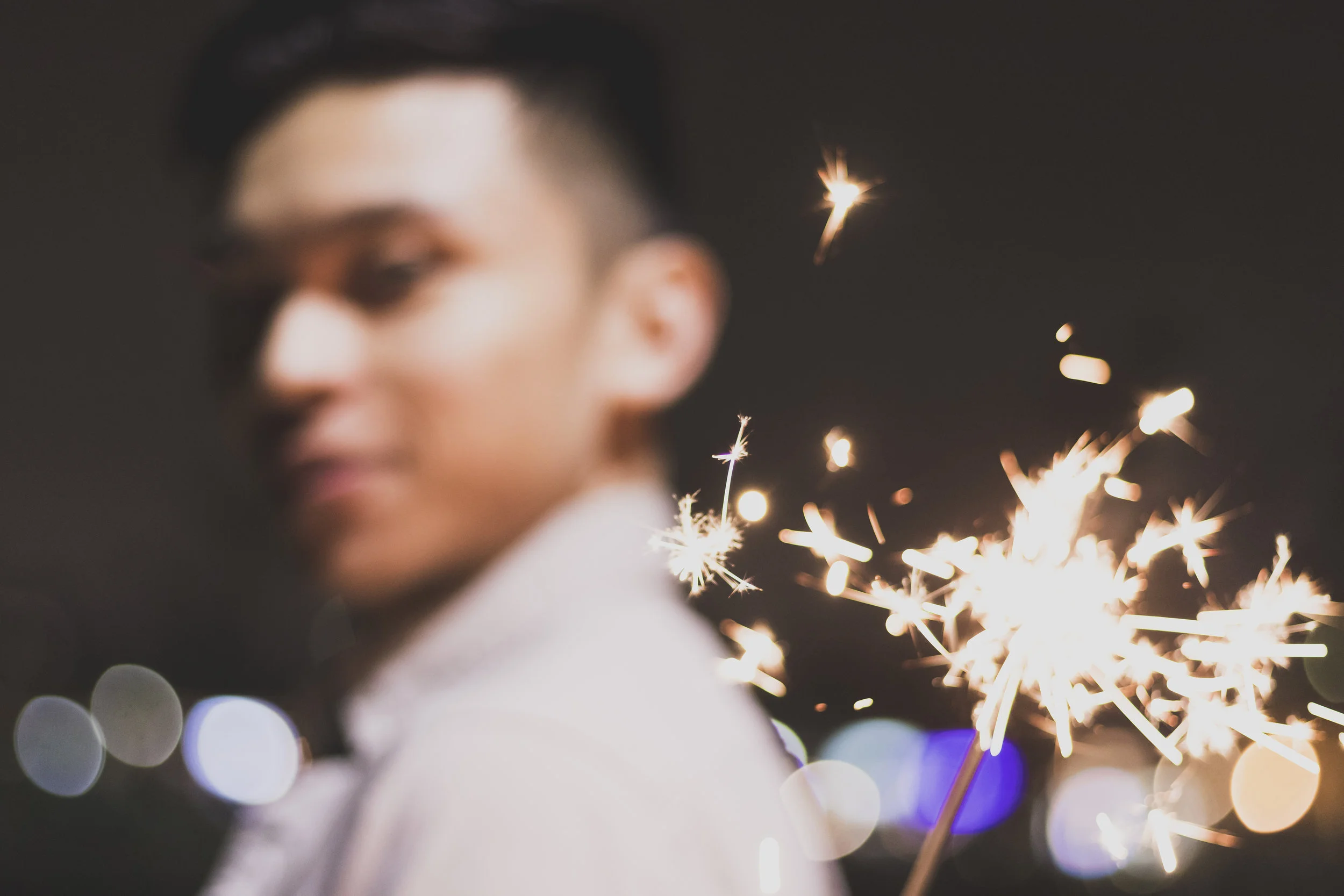 Hezki Hamzah Sparklers (8 of 20).jpg