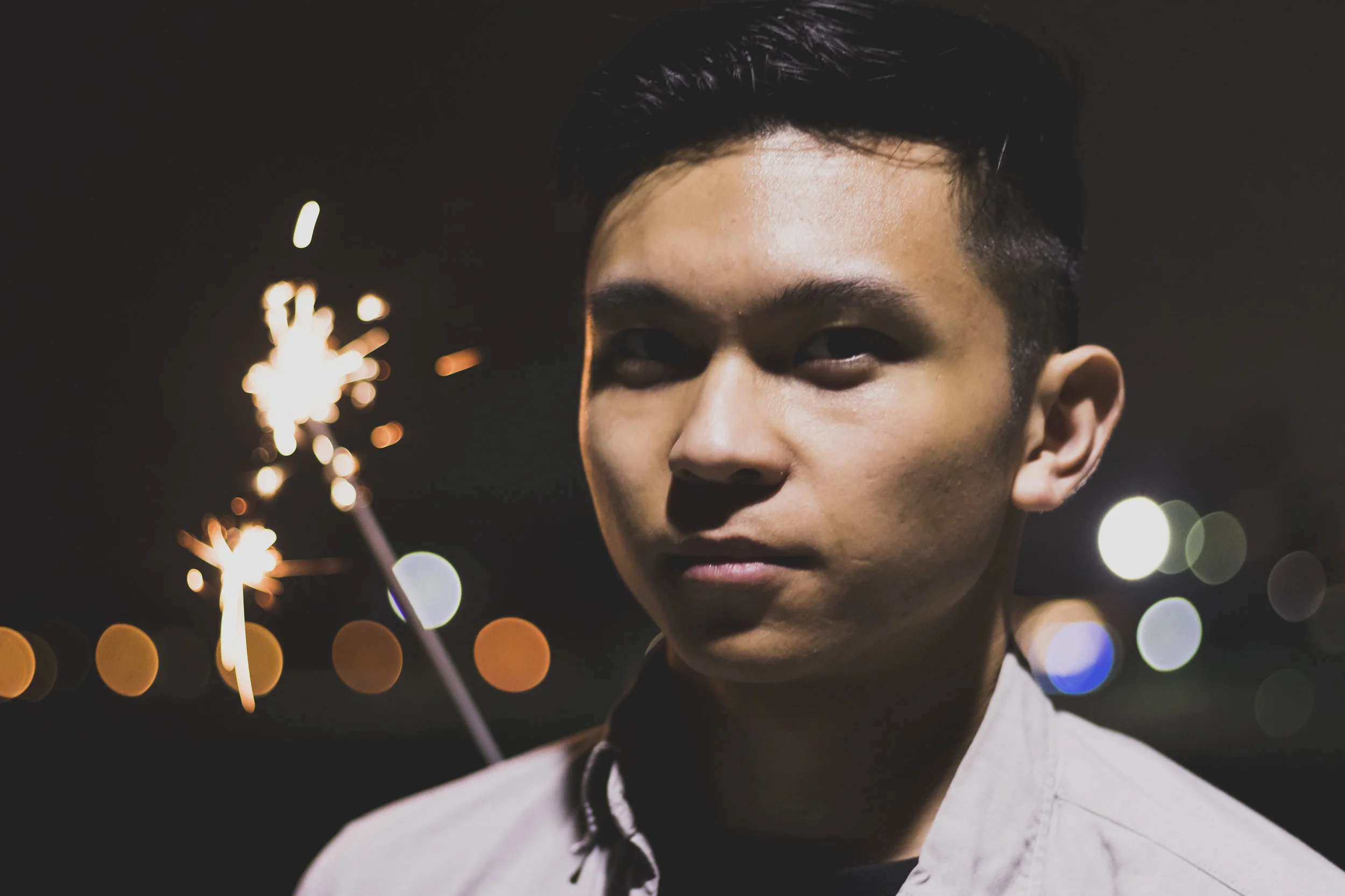 Hezki Hamzah Sparklers (14 of 20).jpg