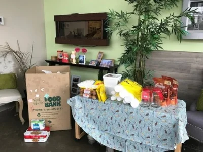 Food+Bank.jpg