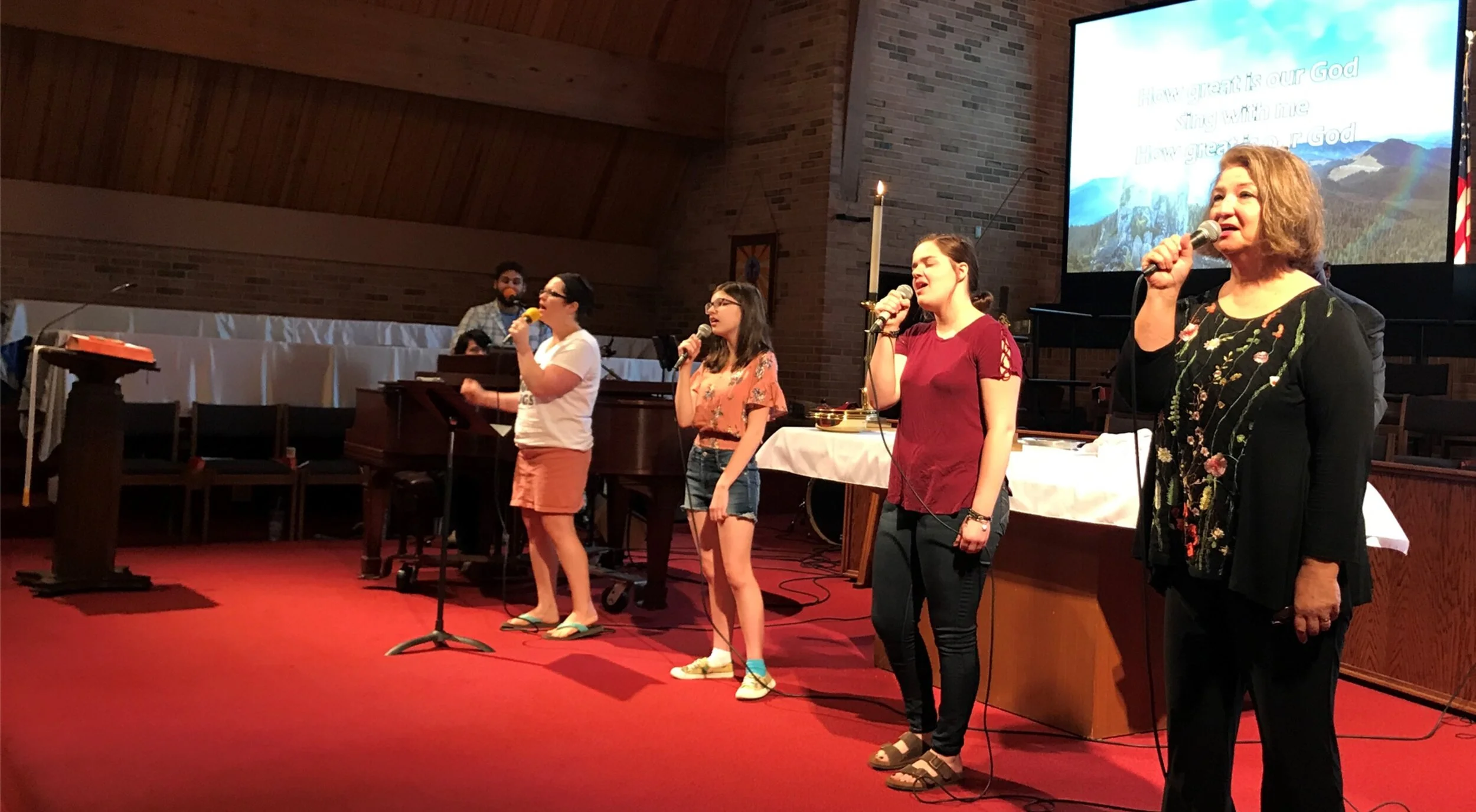 Who we are — Church of the Cross United Methodist