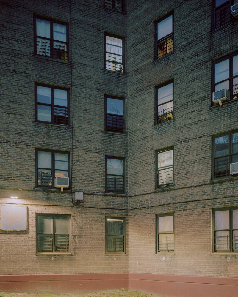 T-Magazine-NYC-Queensbridge-houses-4.jpg