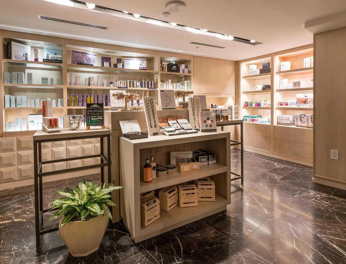 1 Ritz-Carlton-South-Beach-Retail.jpeg