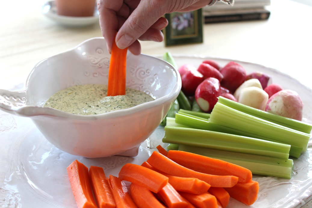 Hemp Dip with Dill and Parsley is the perfect meal prep dip that can last 3-4 days in the fridge. It’s highly versatile, too! Serve with your favorite veggies on a crudité platter, spread on a sandwich, or even dress a salad with it. And what’s even better is that Hemp Dip with Dill and Parsley get whipped up in a blender or food processor in 30 seconds 😊