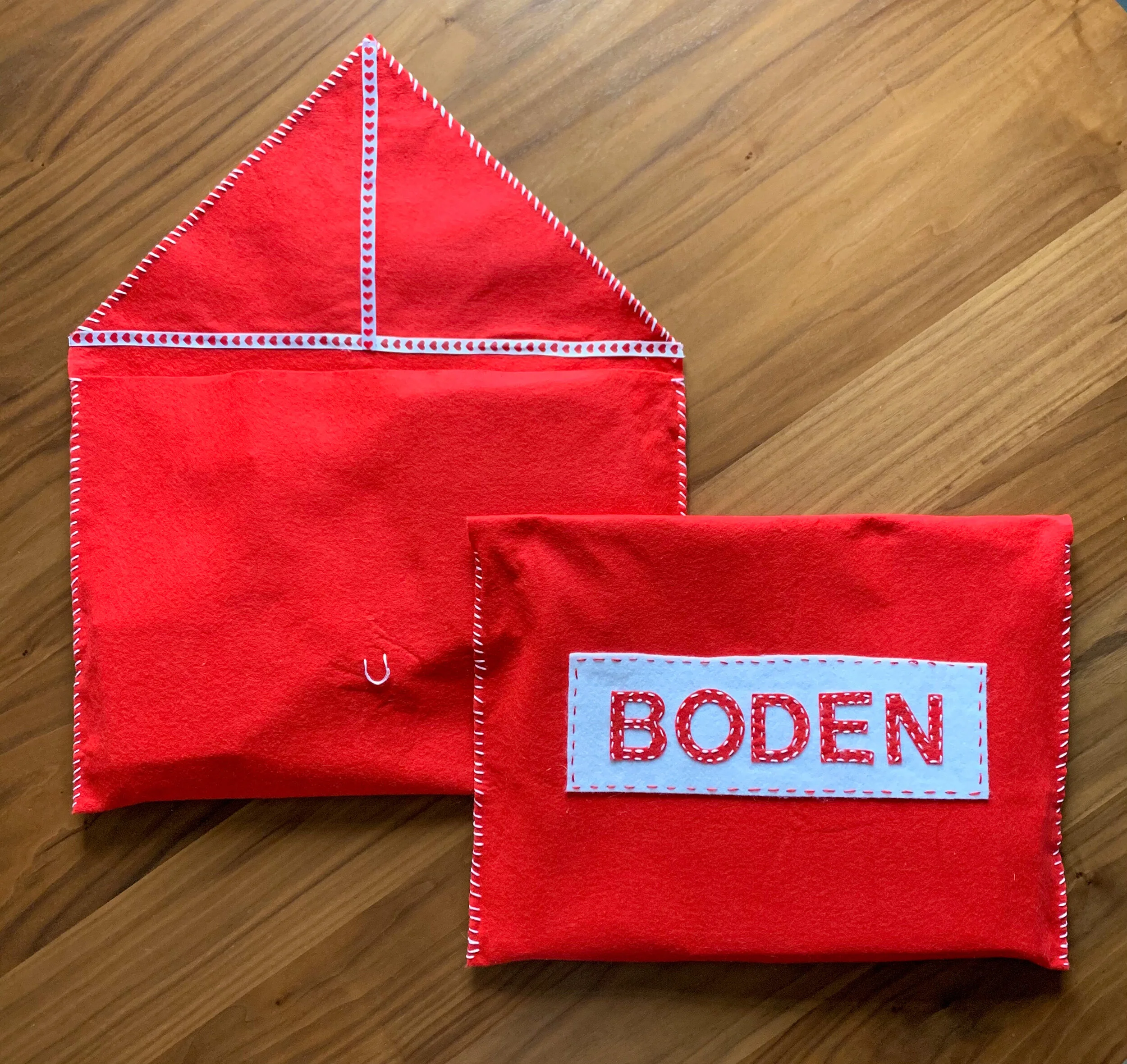 Felt Valentine Envelopes | Forever Fuller