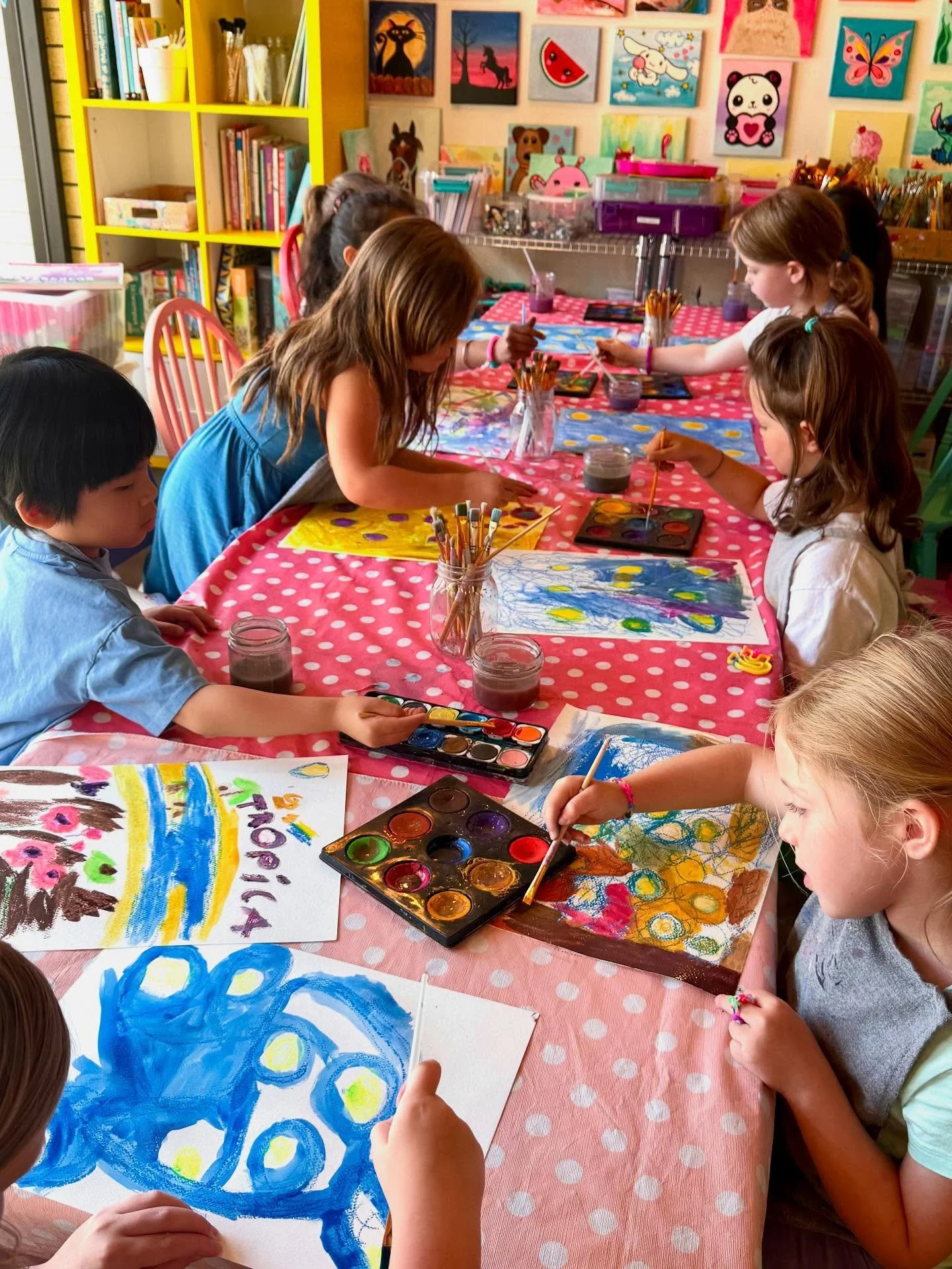Sign up for the day or week over the last two weeks of summer camp and receive a 25% credit of what you pay to use towards any future camp, class or party reservation
 We&rsquo;ve had an amazing six weeks of Summer Creative Camps at the studio so far