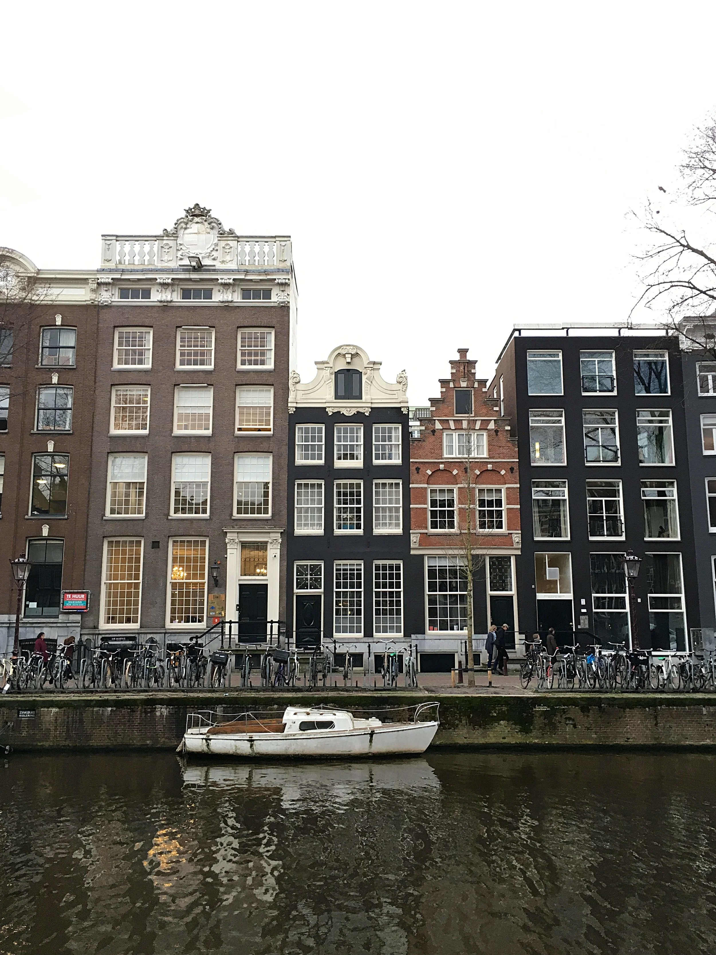 ~classic Amsterdam canal houses - even pretty in the rain.