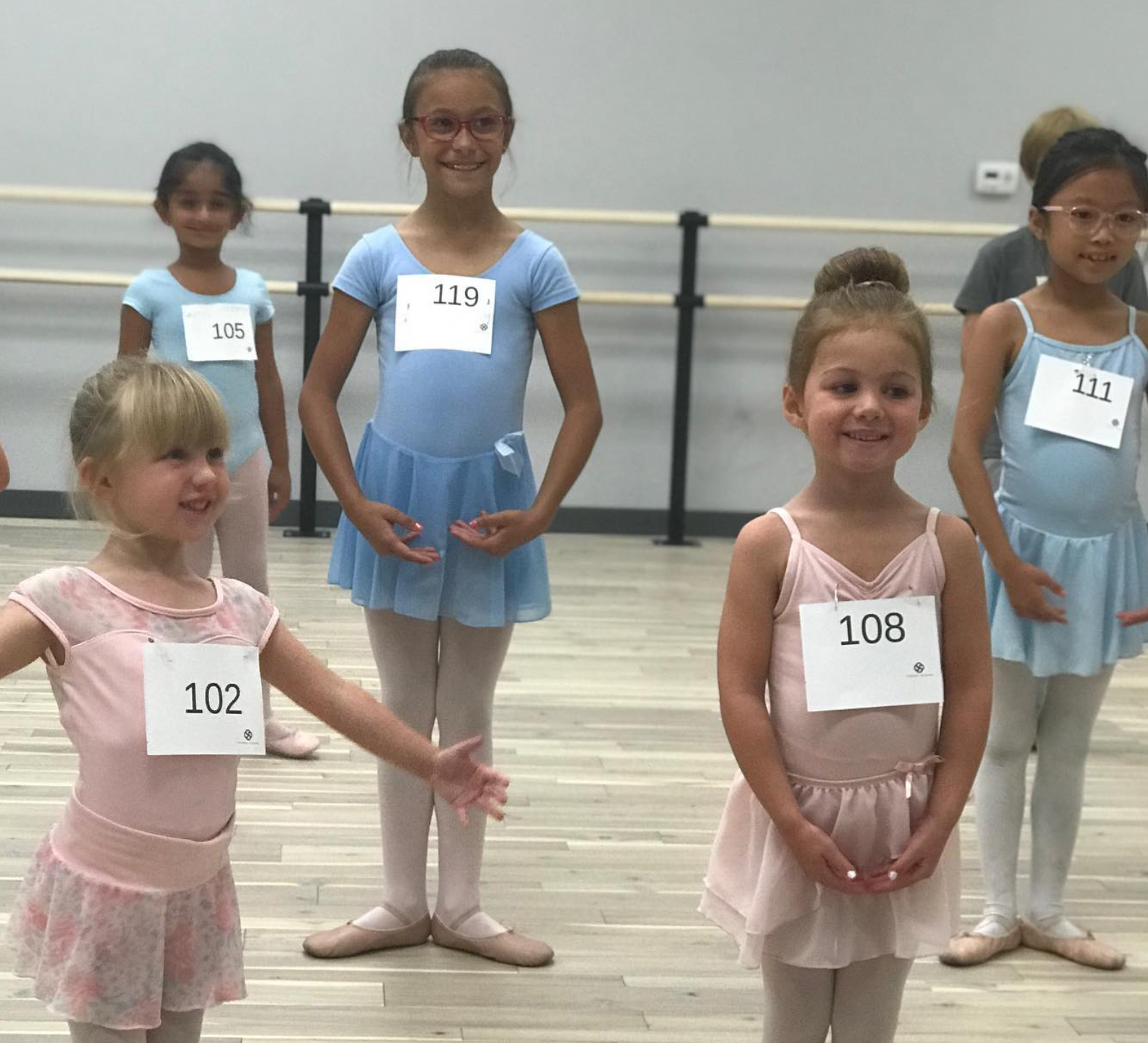 Nina and tiny dancers.PNG