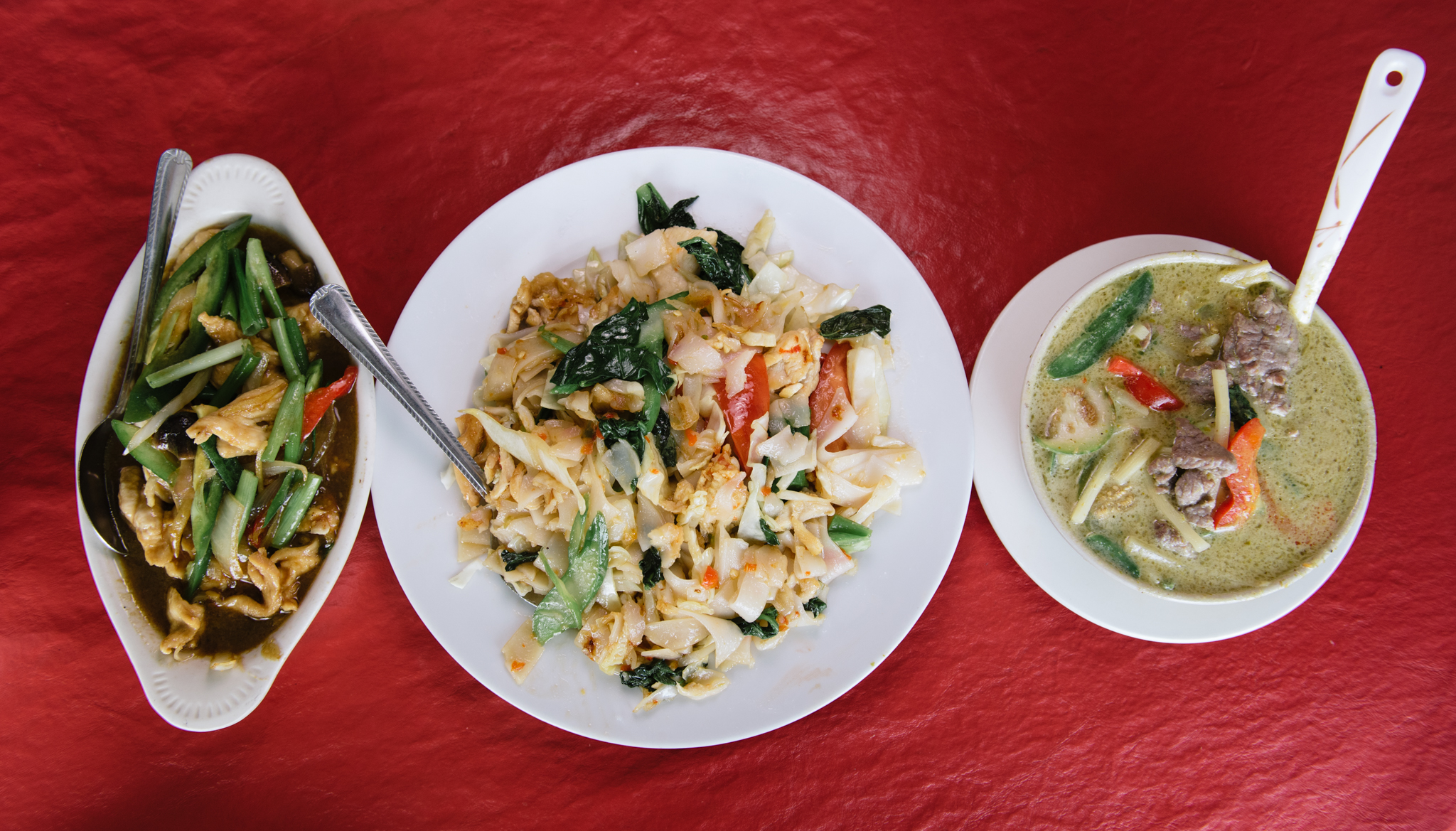 From Left to Right: Ginger Chicken, Drunken Noodles, and Beef Green Curry