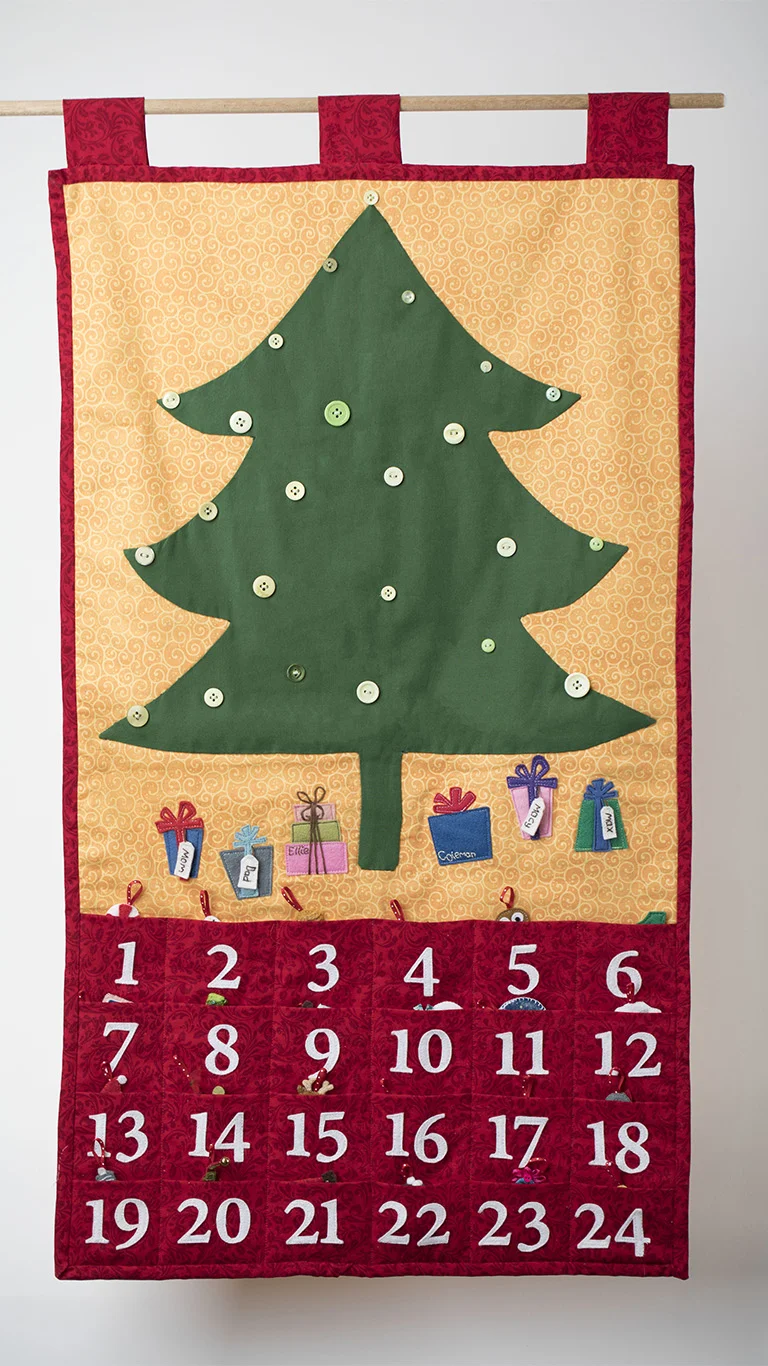 emptychristmastree.jpg