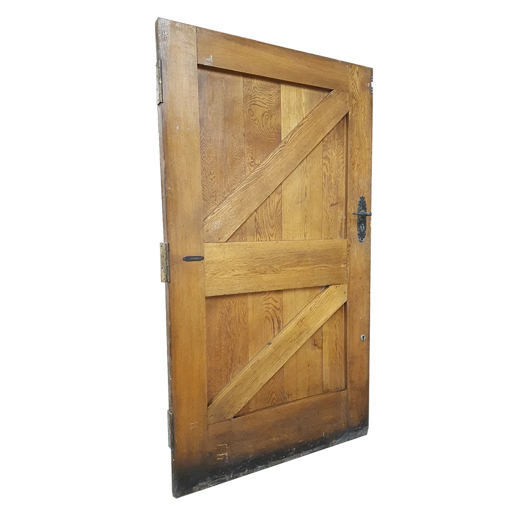 1305 Ledge and Brace Doors.jpg