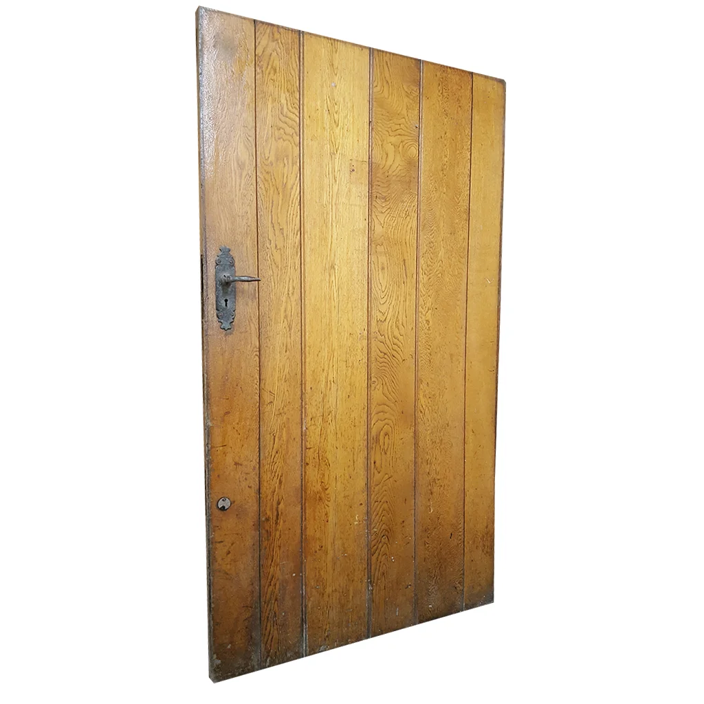1305 Ledge and Brace Doors 2.jpg