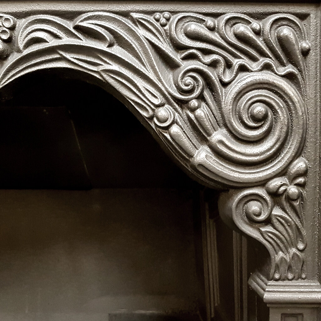 1383 Hob Grate Close Up.jpg