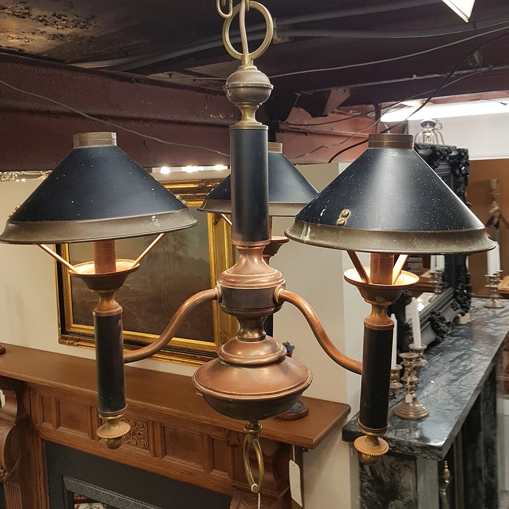 1387 Brass Light.jpg