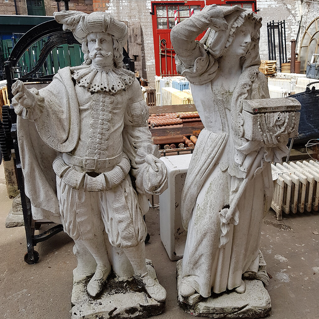 1436 Statues.jpg