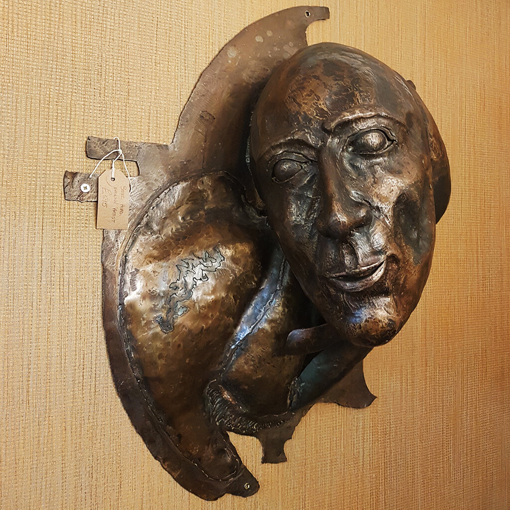 1462 Head Statue.jpg