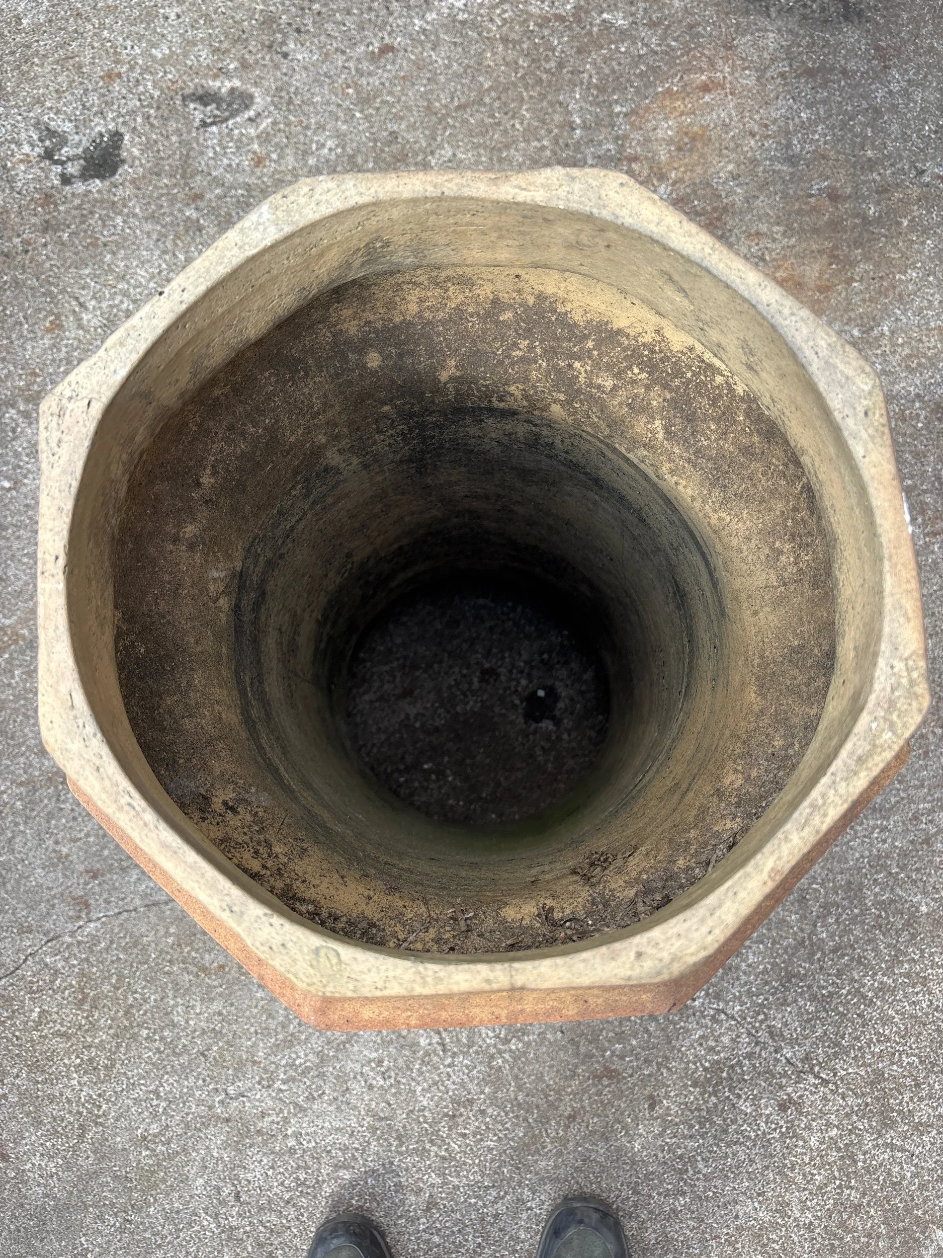 Reclaimed Octagonal chimney can from Edinburgh