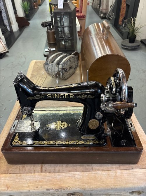 vintage Singer sewing machine from holyrood salvage in Edinburgh