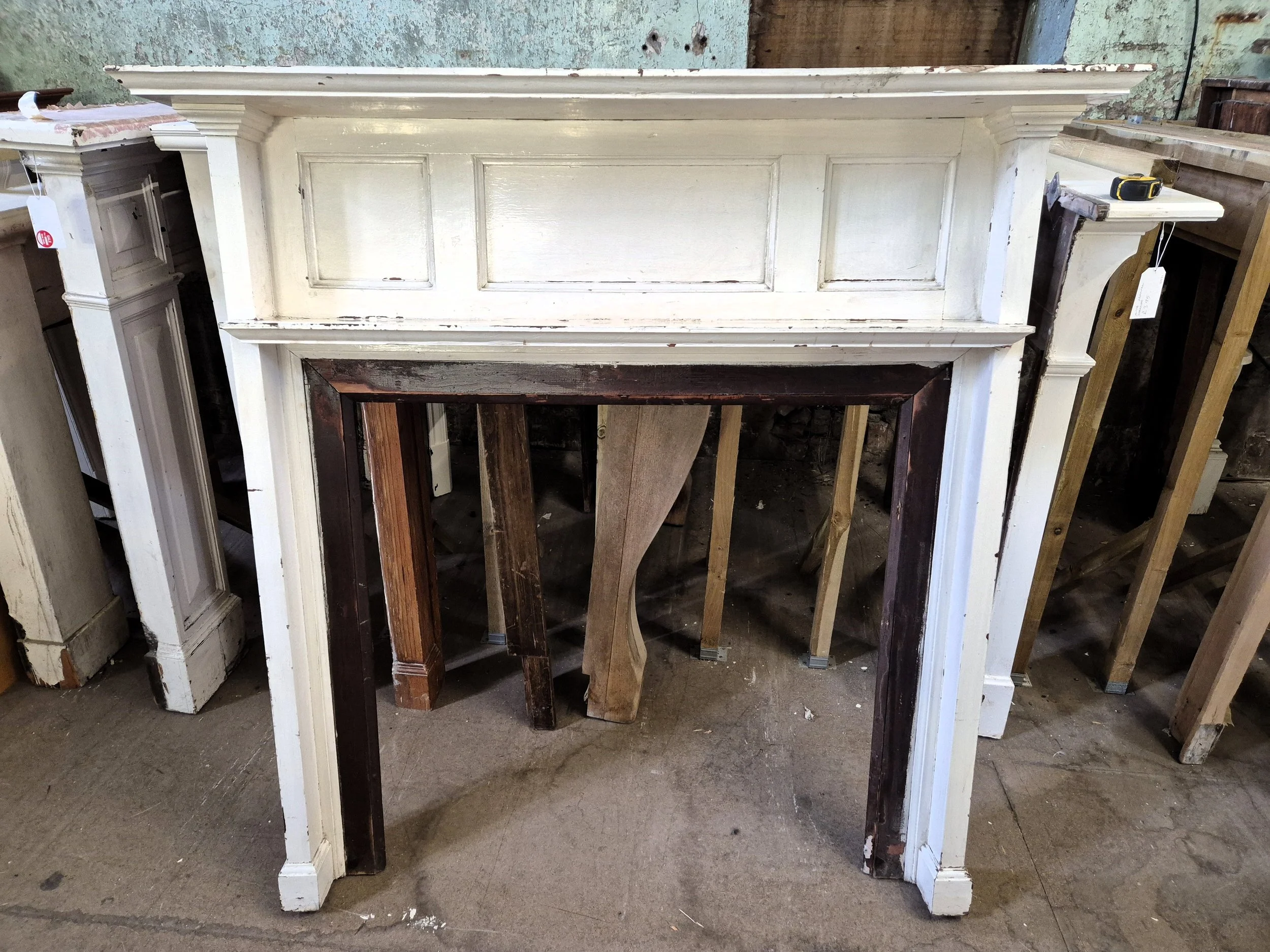 Original Edwardian mantel 0989