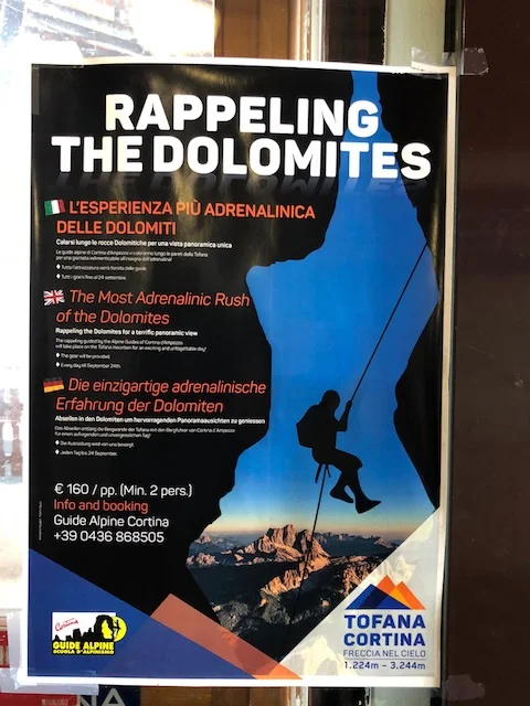 Tofana - Rappeling.jpg