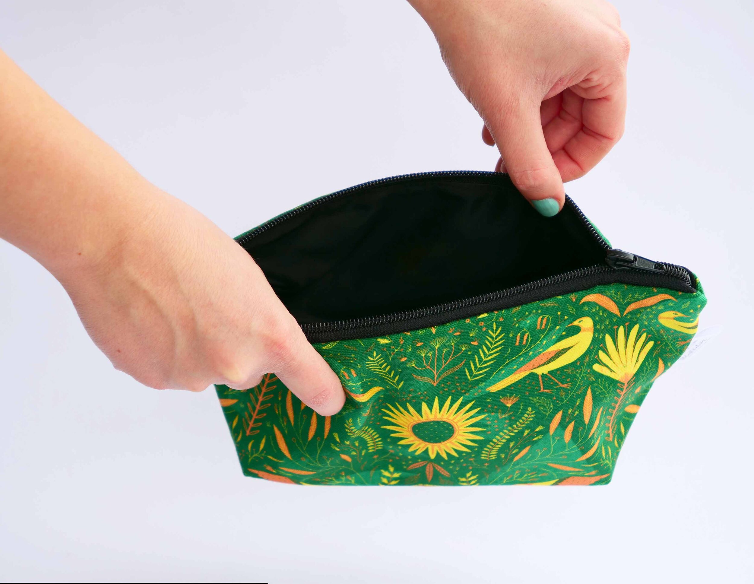 birds open washbag for web.jpg