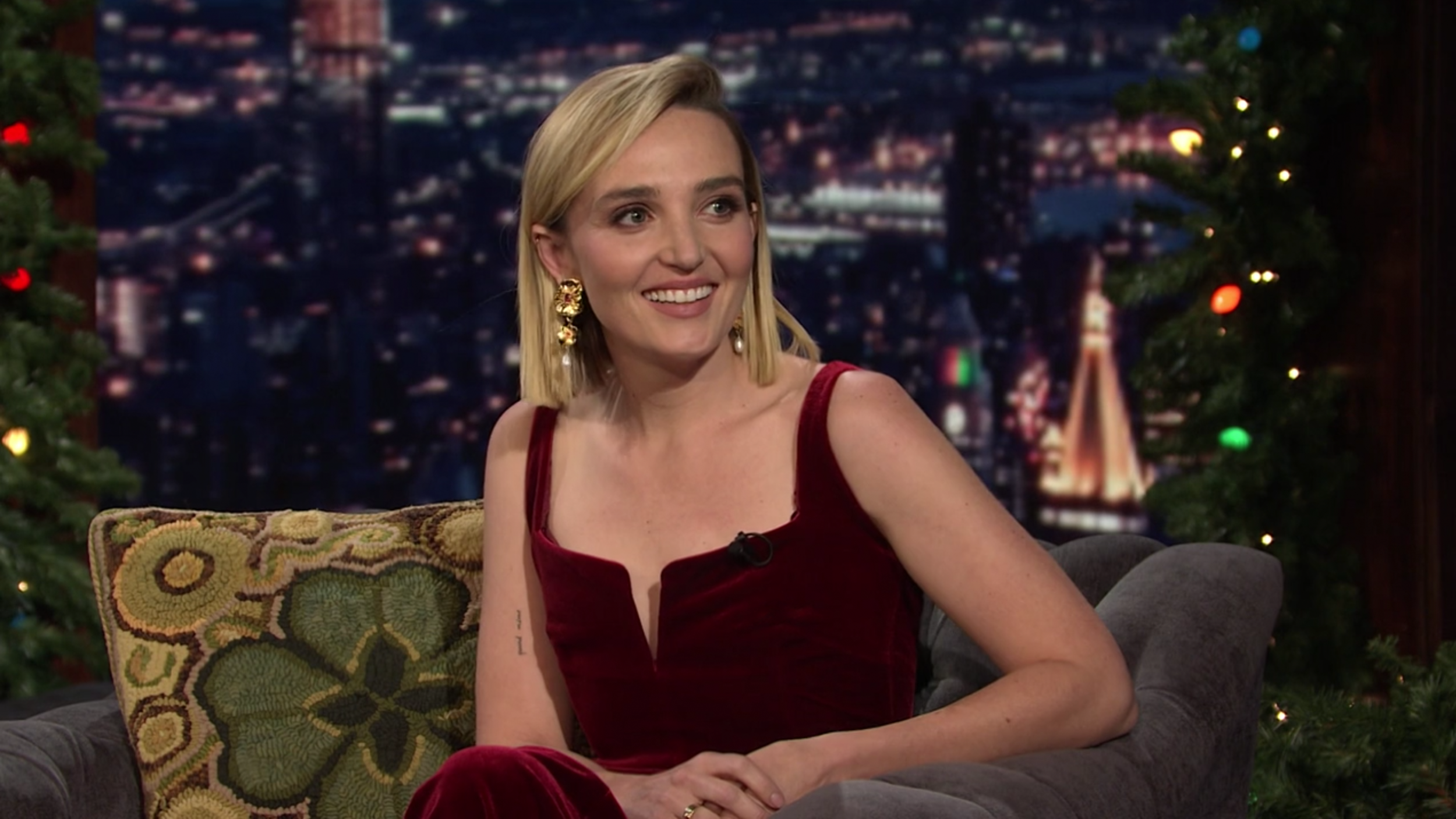  Chloe Fineman in Galvan for The Tonight Show with Jimmy Fallon 