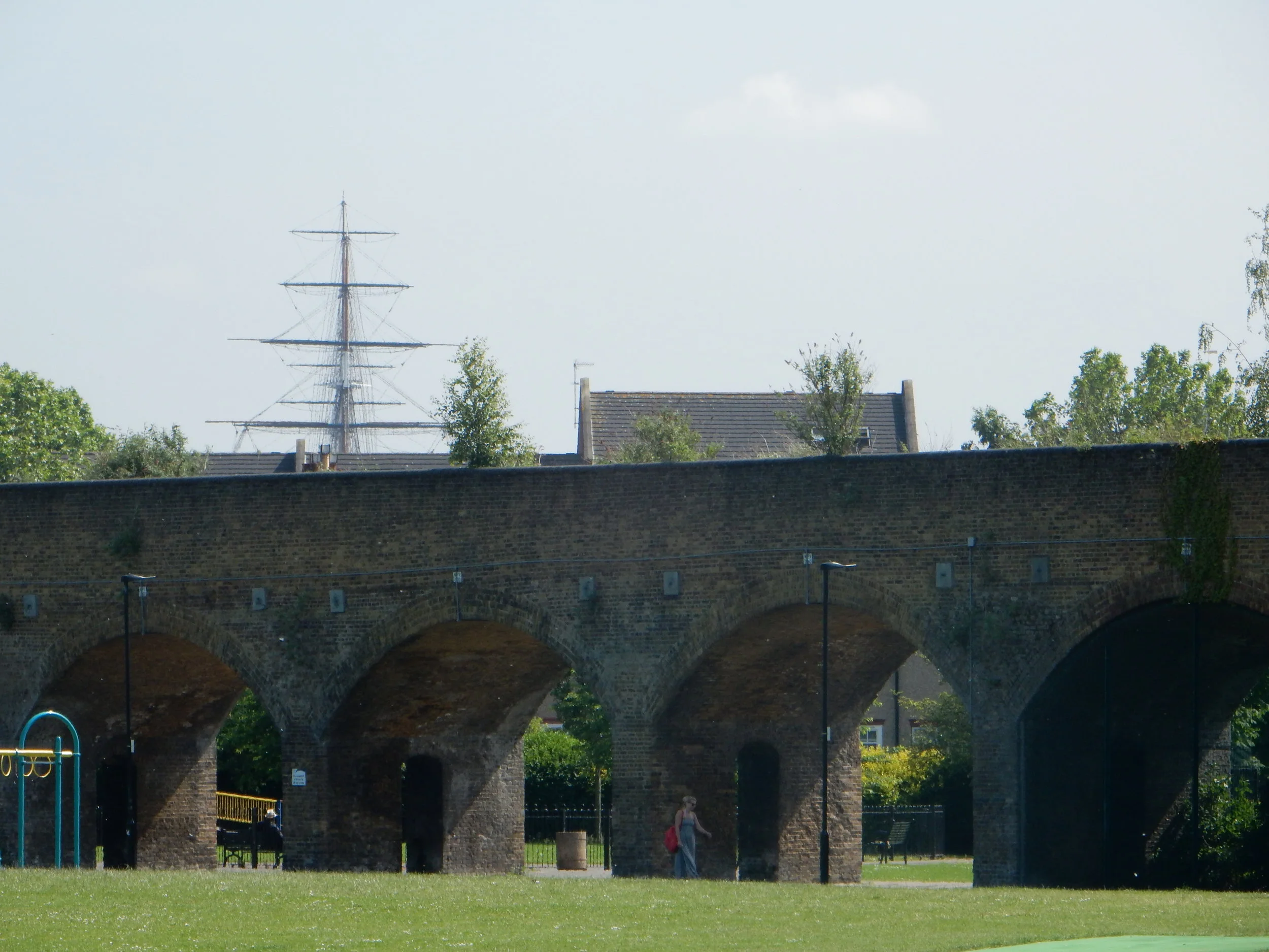 Millwall Viaduct Today.jpg