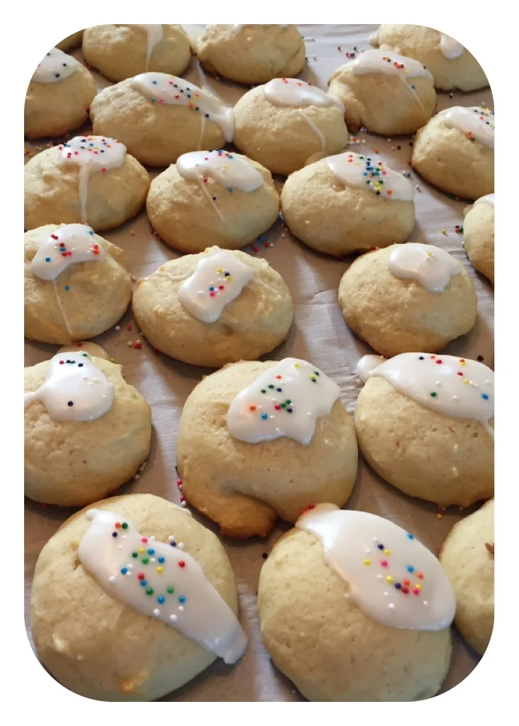 Italian Lemon Ricotta Cookies!