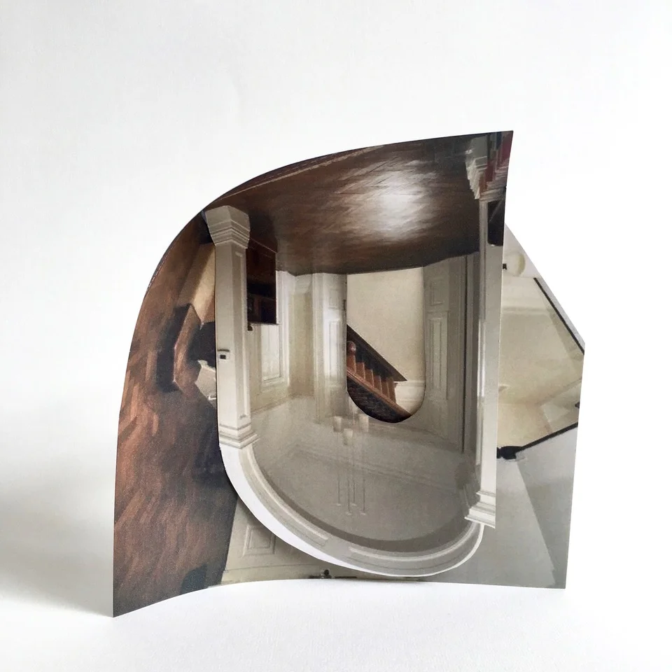 Suzanne de Emmony - Those Uneasy Currents #4