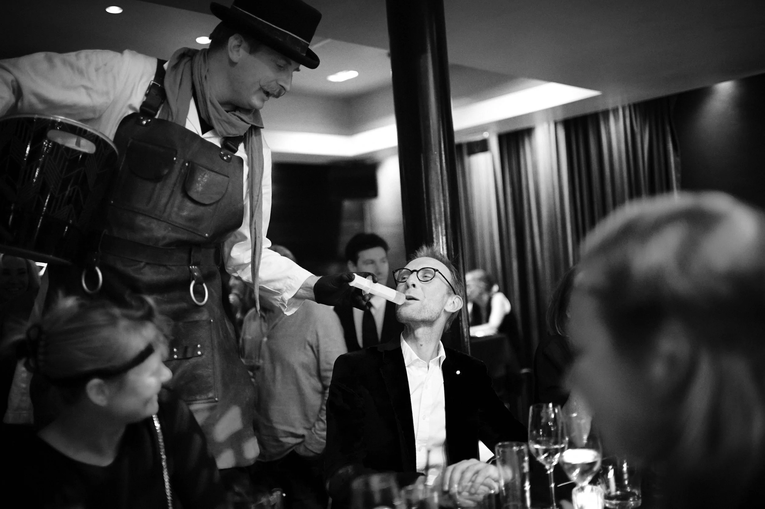 Folies_20th_BW_145.jpg