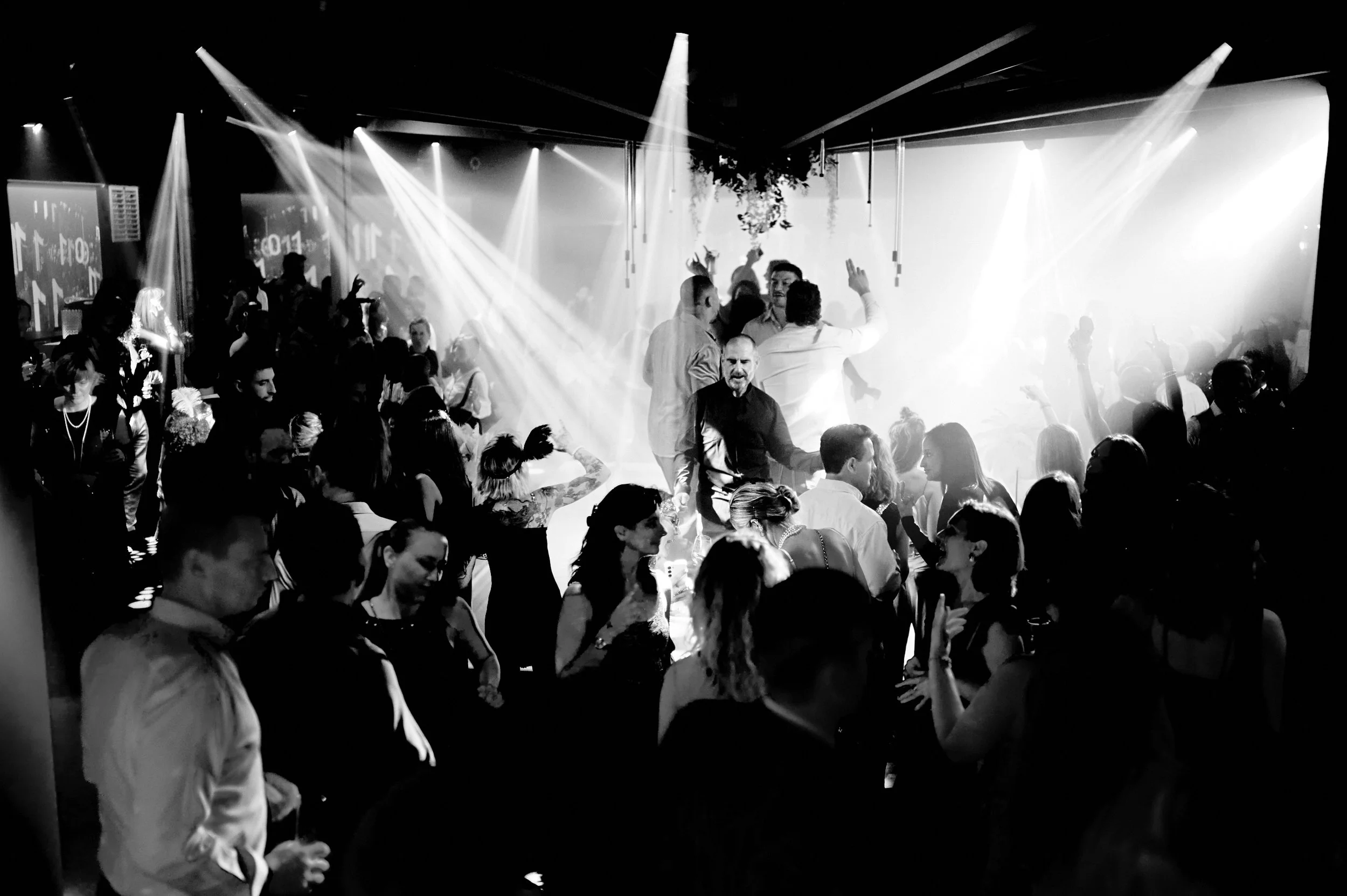Folies_20th_BW_235.jpg