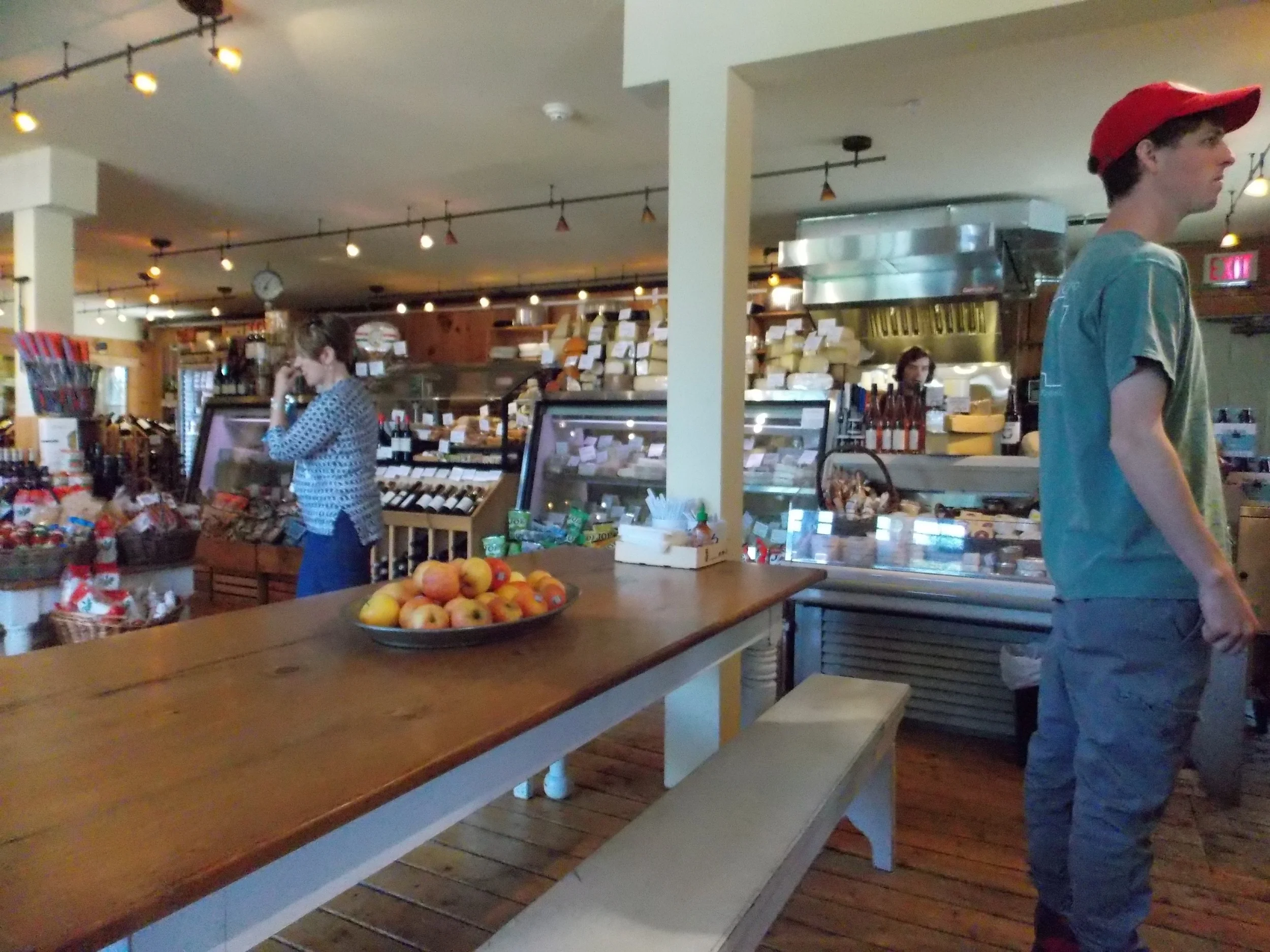 Pre-salivation, post chat with curly-haired kid behind the counter! (That's NOT a Donald Trump hat!)