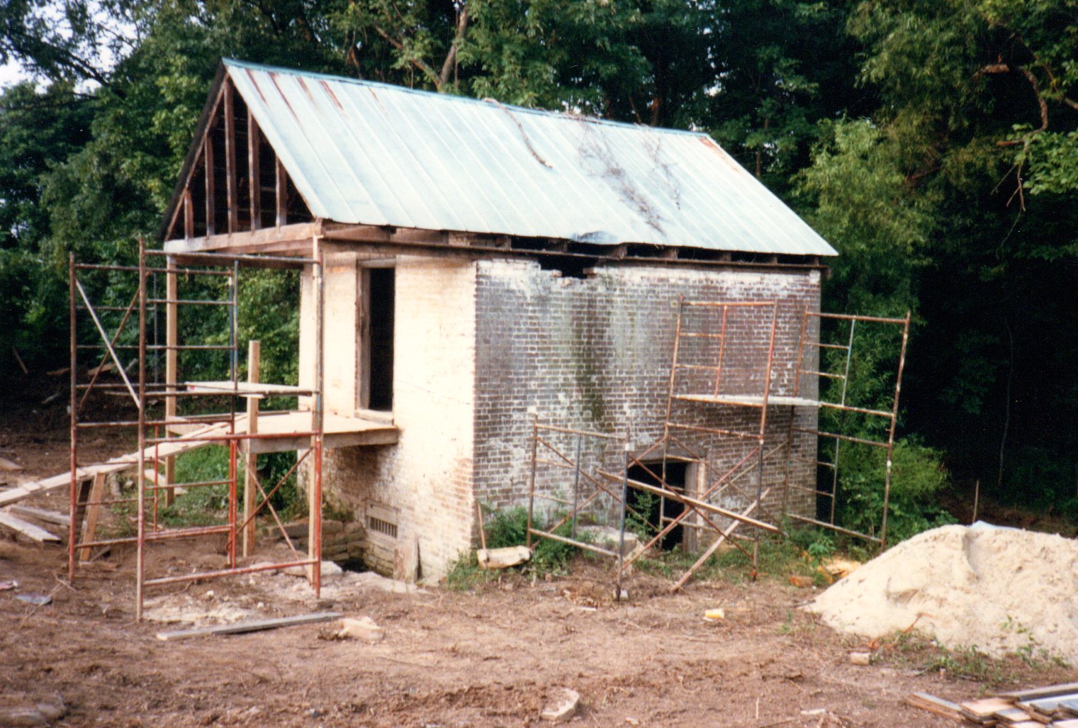 Springhouse, 1987