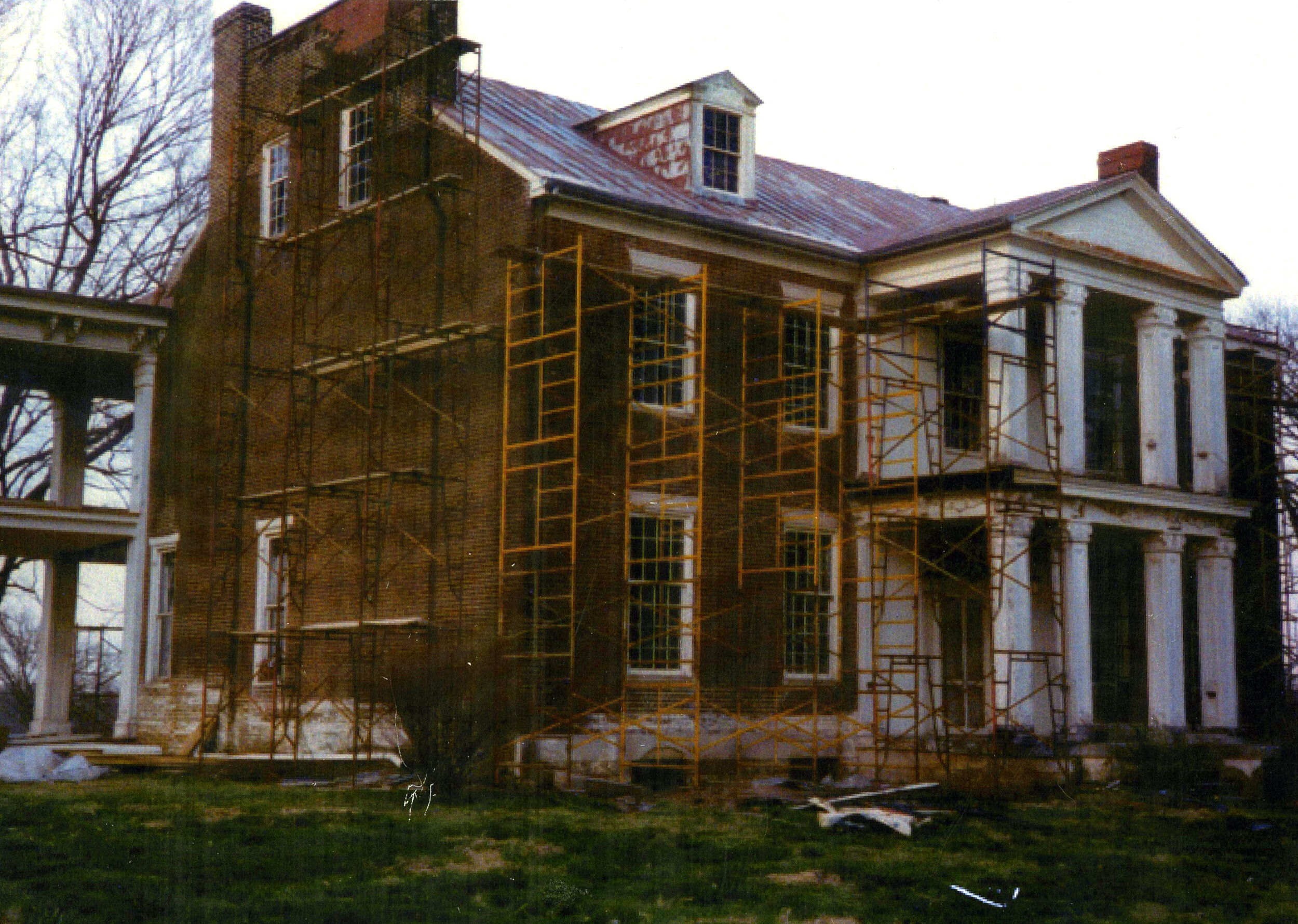 Carnton restoration begins on the exterior, ca. 1982