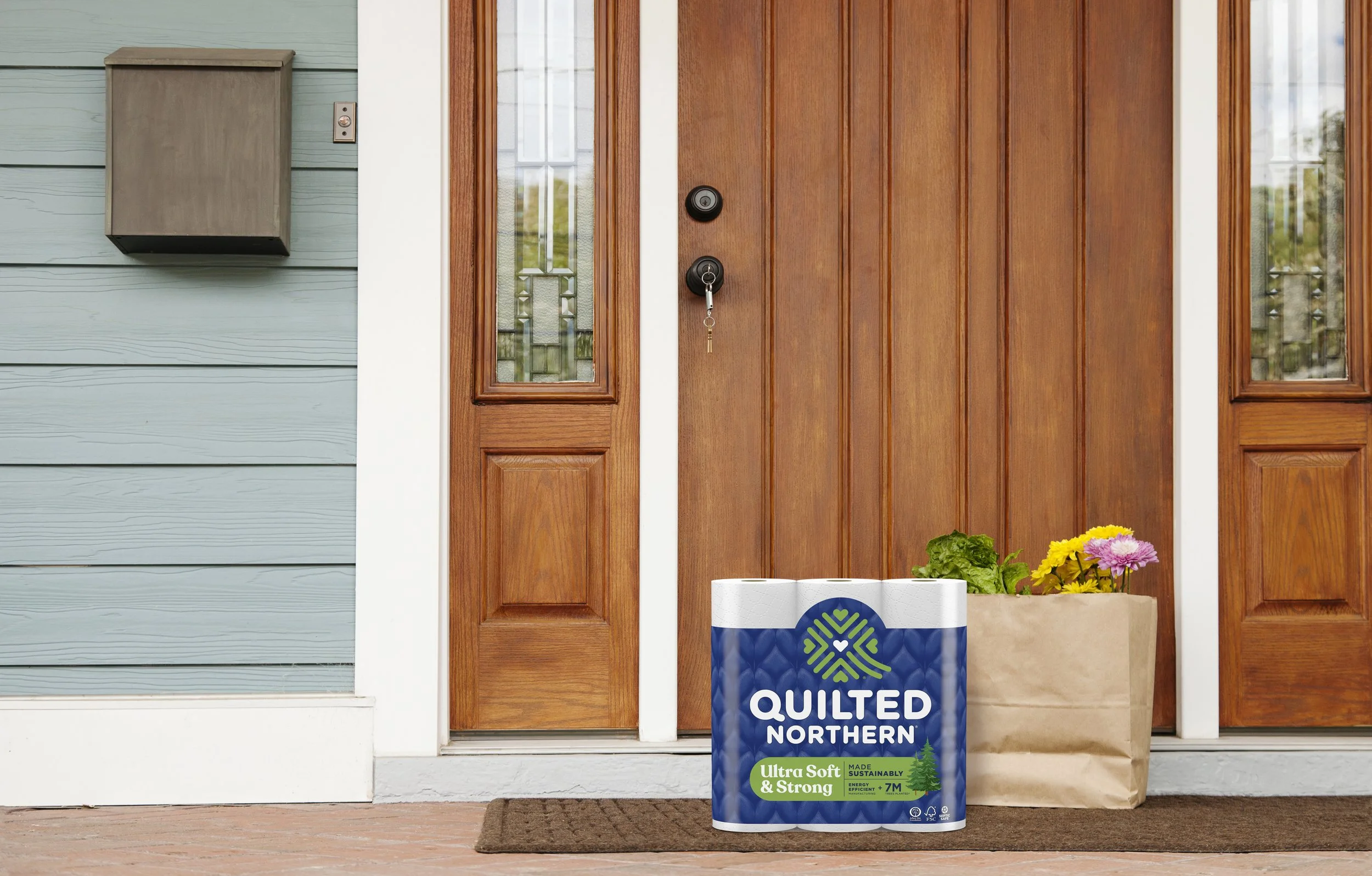 1268048-QN-LIfestyleImagePackagingUpdate_QNUSS_12M_Delivery_Generic_2024.jpg