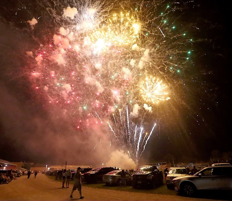 FRONT _ Fireworks Spectacular 1 pic copy.jpg